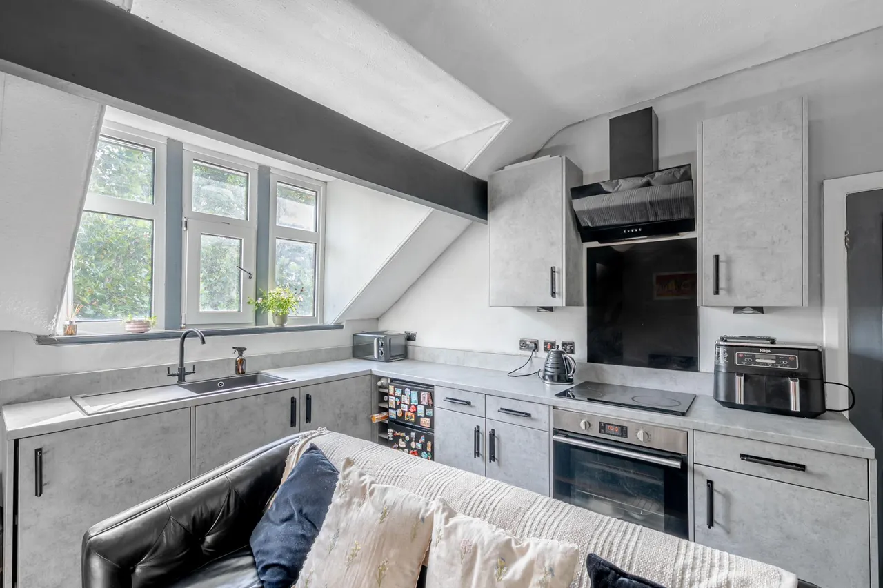 St Marys Road, Leeds, LS7, photo 25