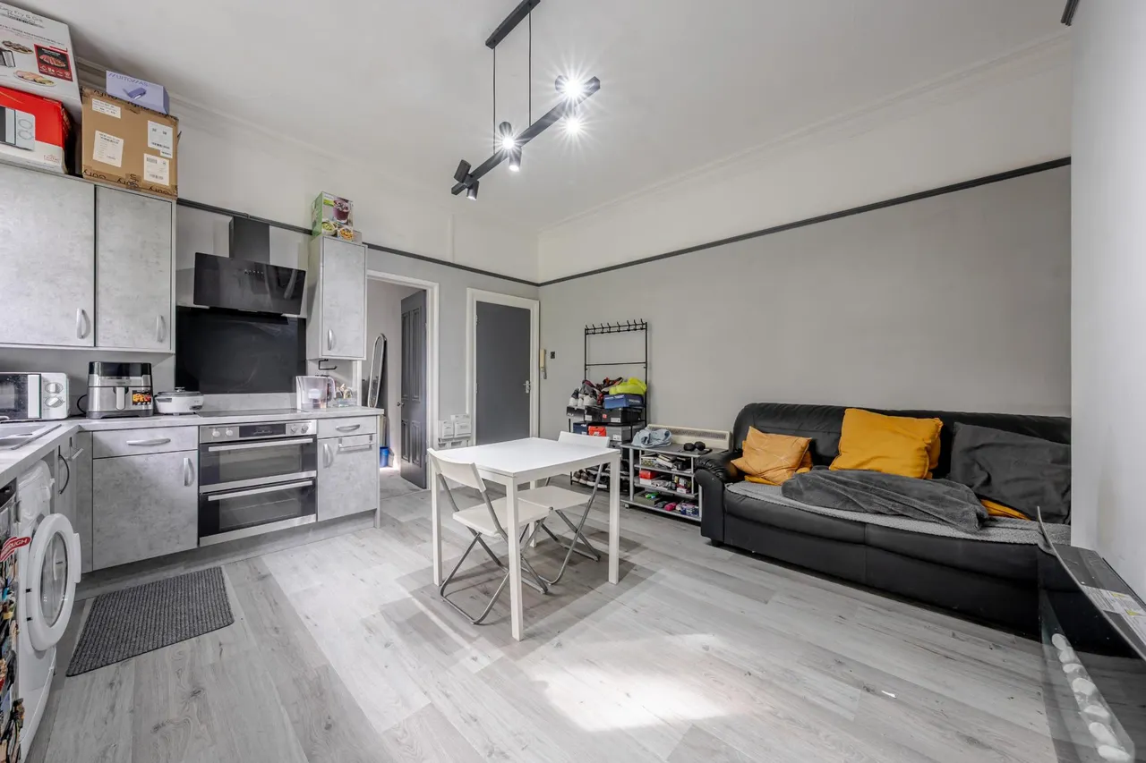 St Marys Road, Leeds, LS7, photo 13
