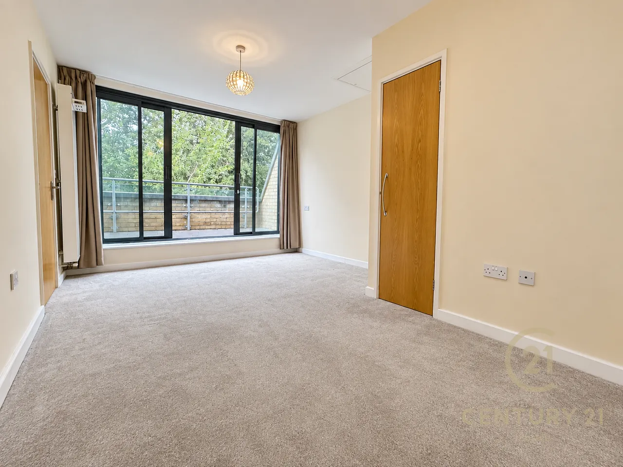 Roehampton Vale, London, SW15, photo 7