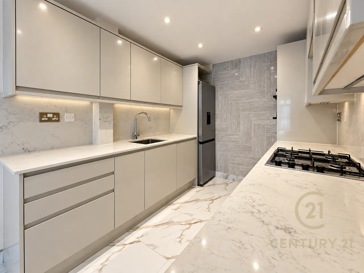 Roehampton Vale, London, SW15, photo 13
