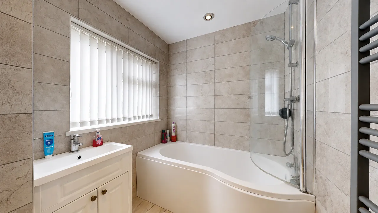 Farmleigh, Cardiff, CF3, photo 12