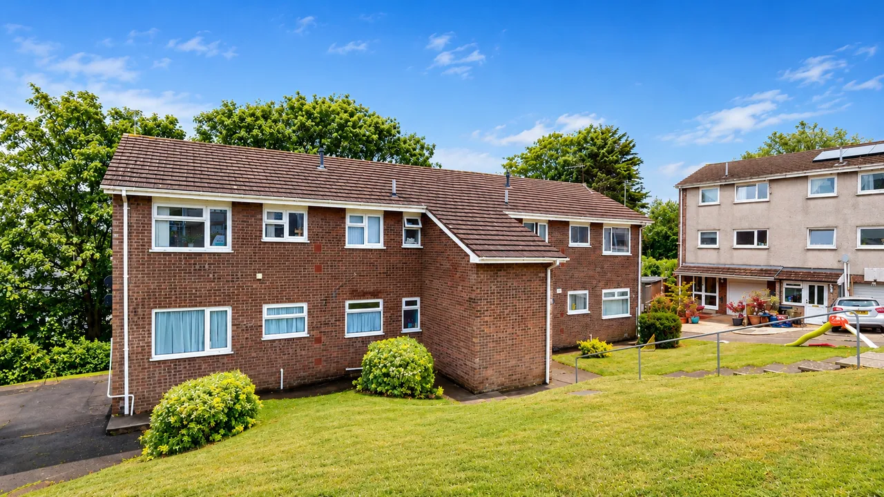 2 bed flat for sale, Farmleigh, Cardiff, CF3