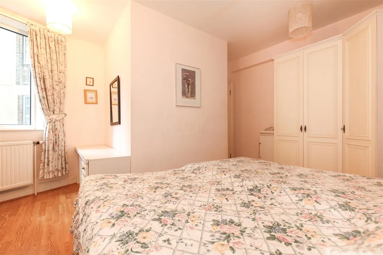Chelsea Cloisters, Sloane Avenue, London, SW3 3DY, photo 5