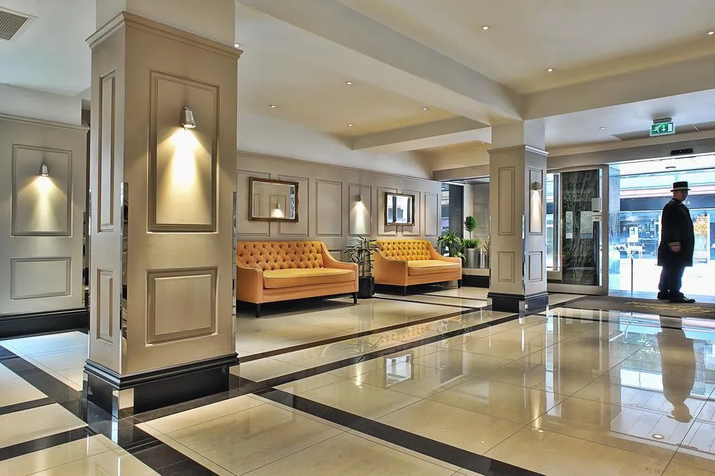 1 bed flat to rent — Chelsea Cloisters, Sloane Avenue, London, SW3 3DY