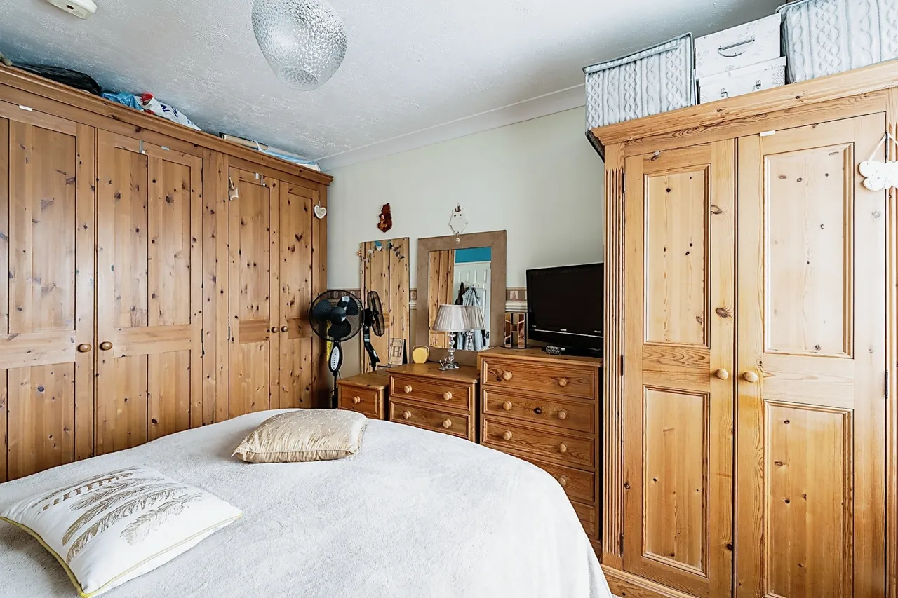 Greenwood Avenue, Bognor Regis, PO22, photo 13