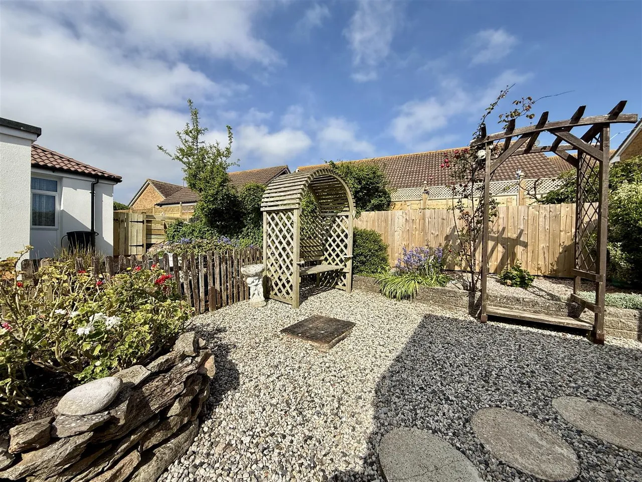 Hill Park Road, Brixham, photo 3