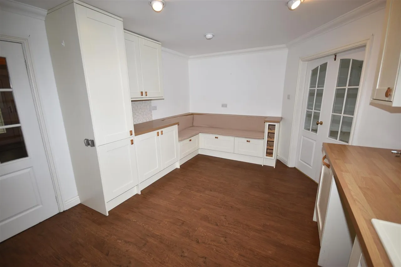 Cranwell Avenue, Cranwell, NG34, photo 8