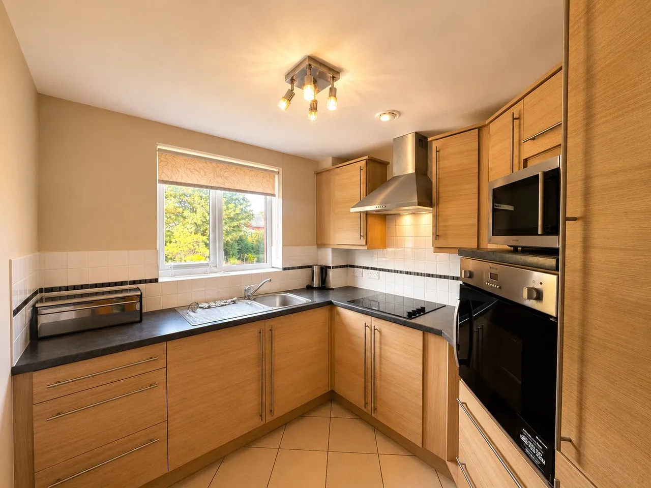 Cambridge Road, Southport, PR9, photo 5