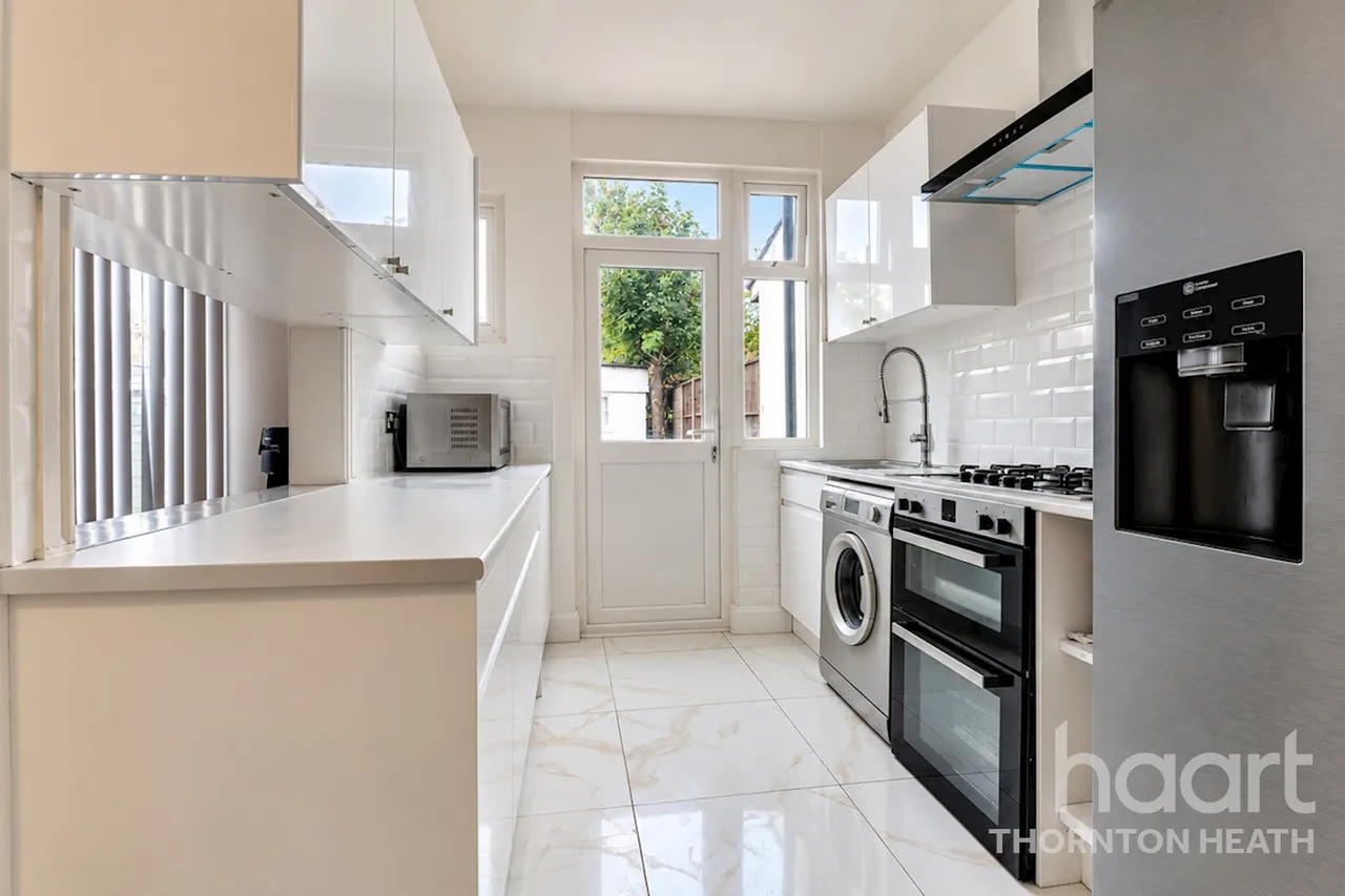 Redford Avenue, Thornton Heath, CR7, photo 5