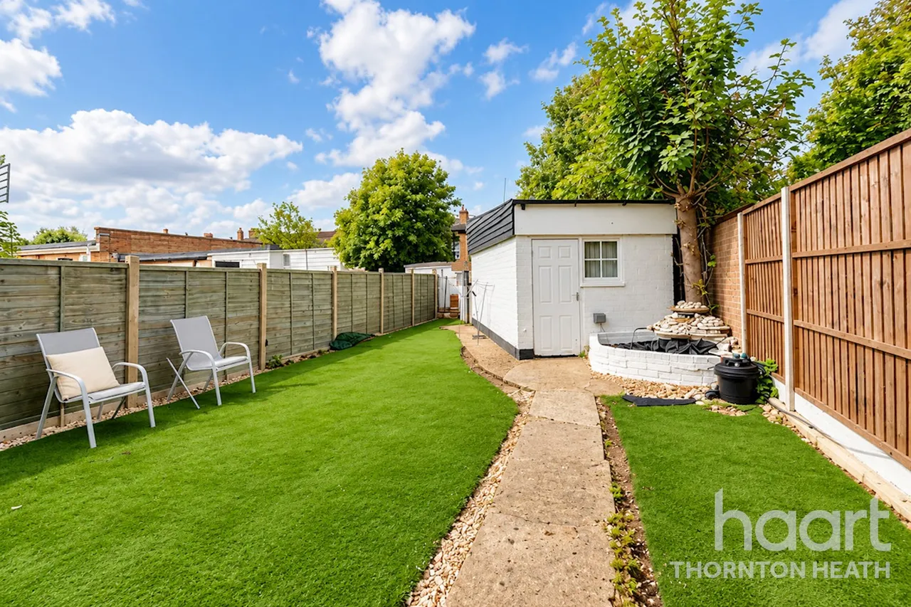 Redford Avenue, Thornton Heath, CR7, photo 11