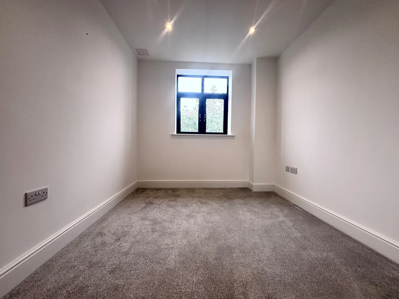 Sloane House, Aylesbury, photo 4