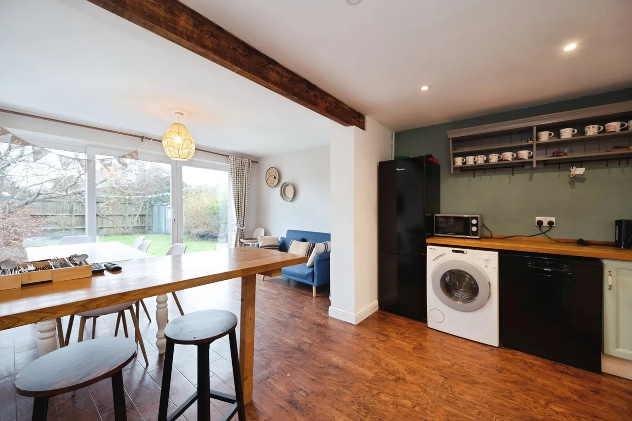 Sidlesham Close, Hayling Island, PO11, photo 5