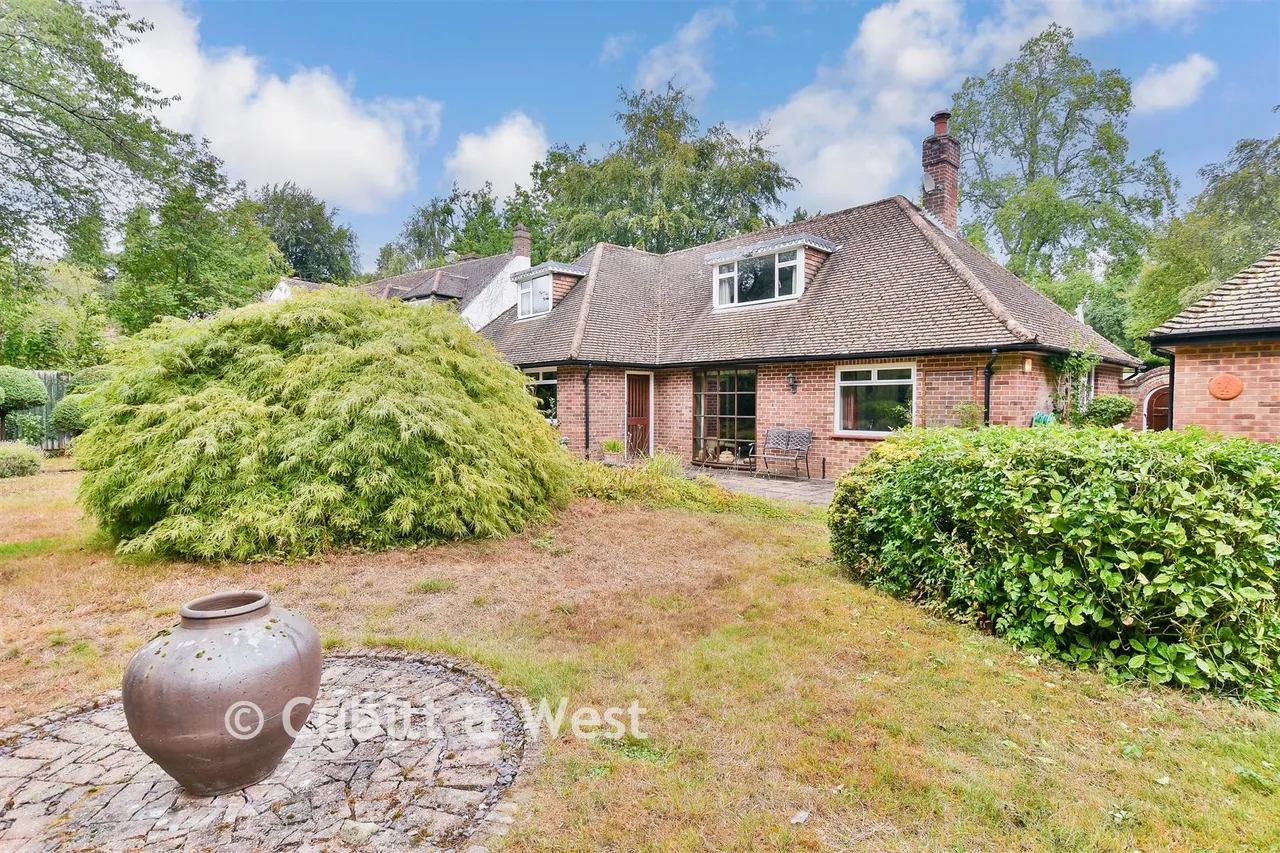 Woodhurst Park, Oxted, RH8, photo 21
