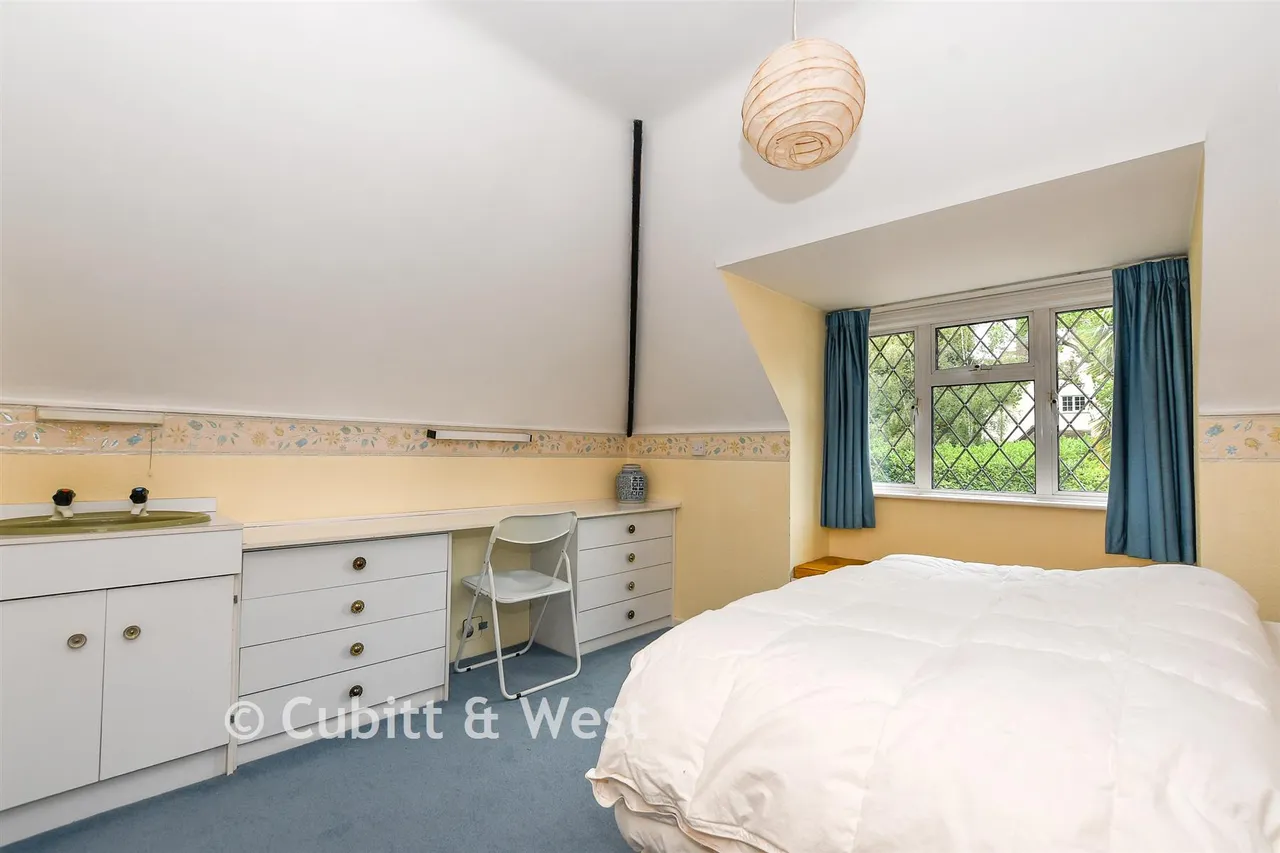 Woodhurst Park, Oxted, RH8, photo 14