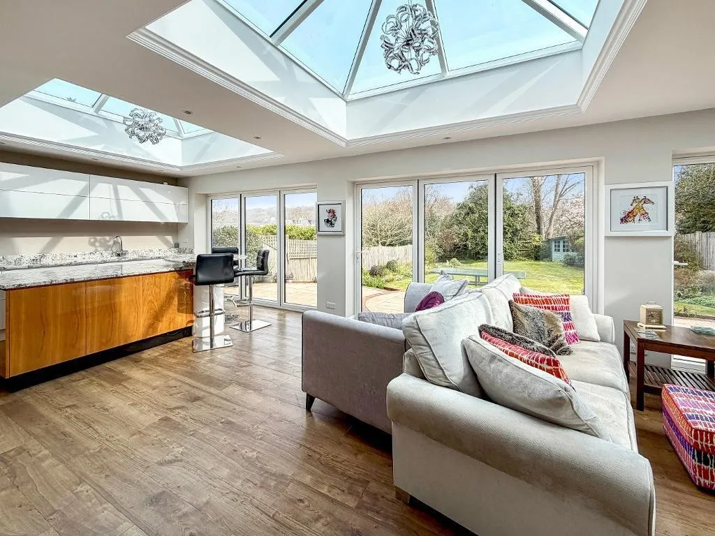 Ewhurst Avenue, Sanderstead, photo 2