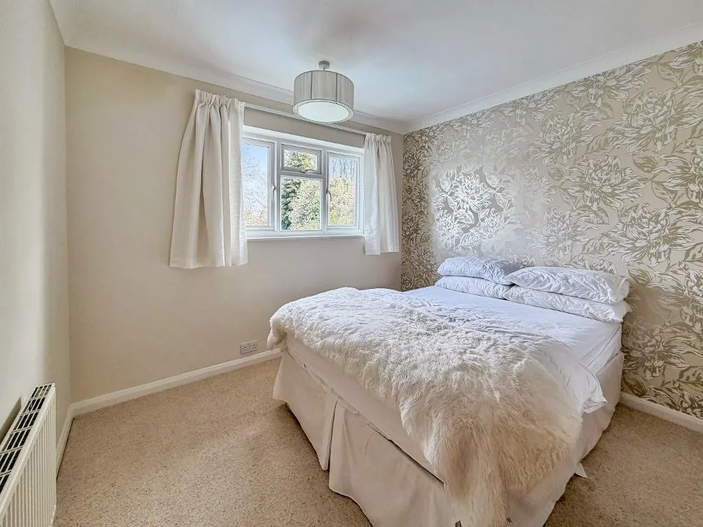 Ewhurst Avenue, Sanderstead, photo 16