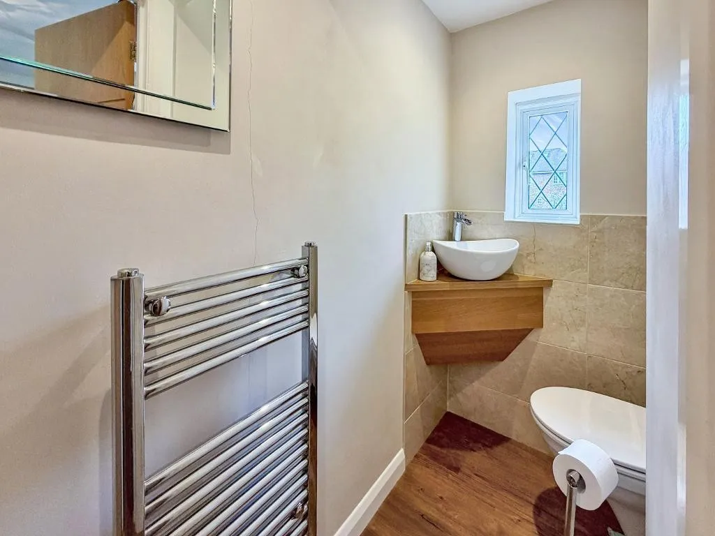 Ewhurst Avenue, Sanderstead, photo 14