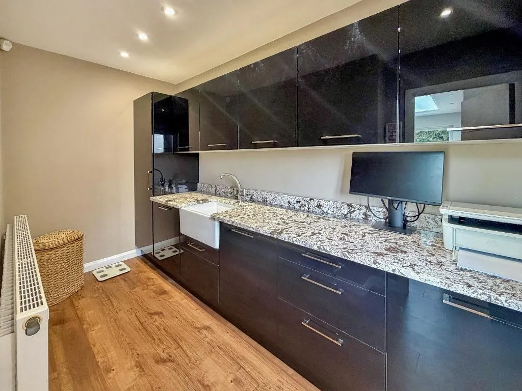 Ewhurst Avenue, Sanderstead, photo 10