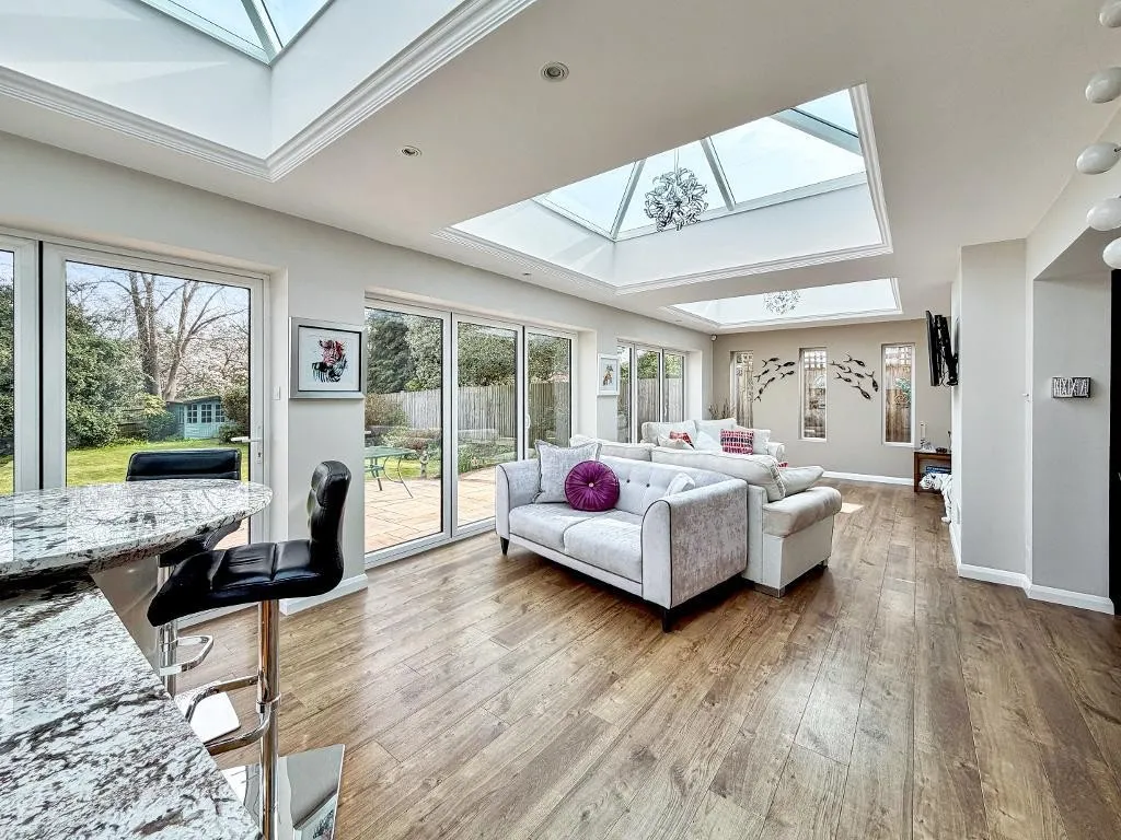 4 bed house for sale, Ewhurst Avenue, Sanderstead