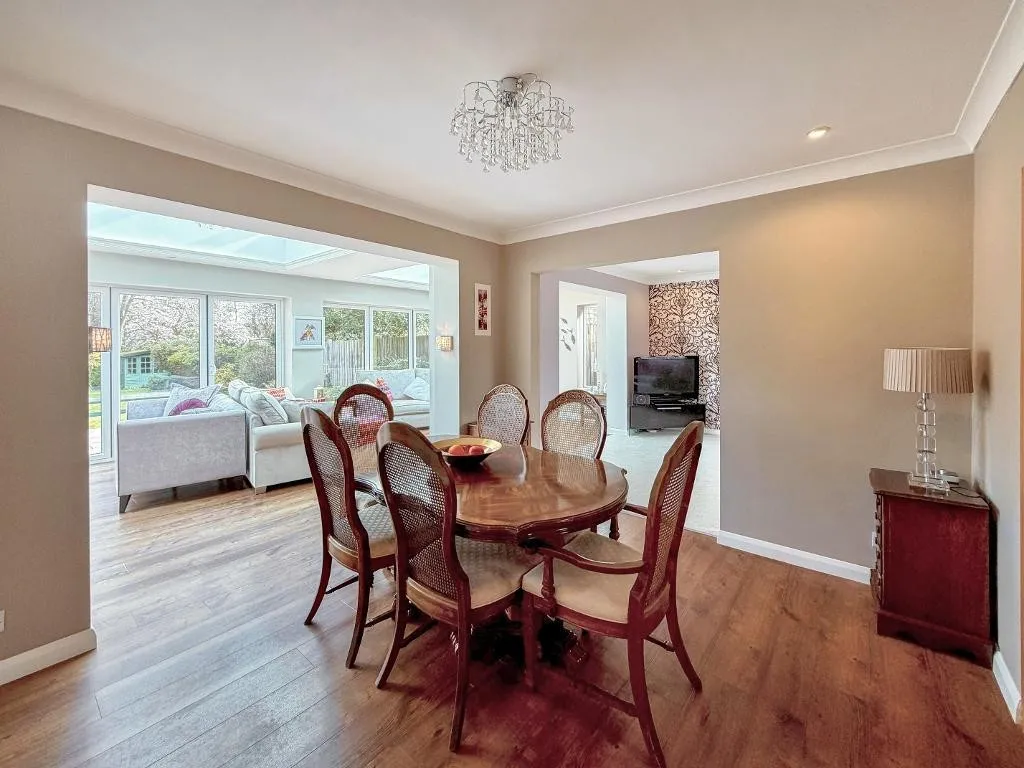 Ewhurst Avenue, Sanderstead, photo 15