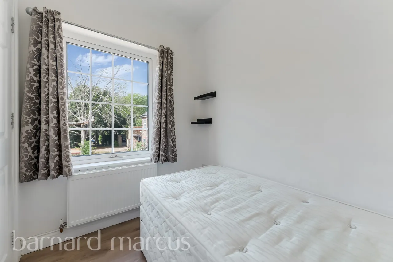Brunel Close, Hounslow, TW5, photo 6