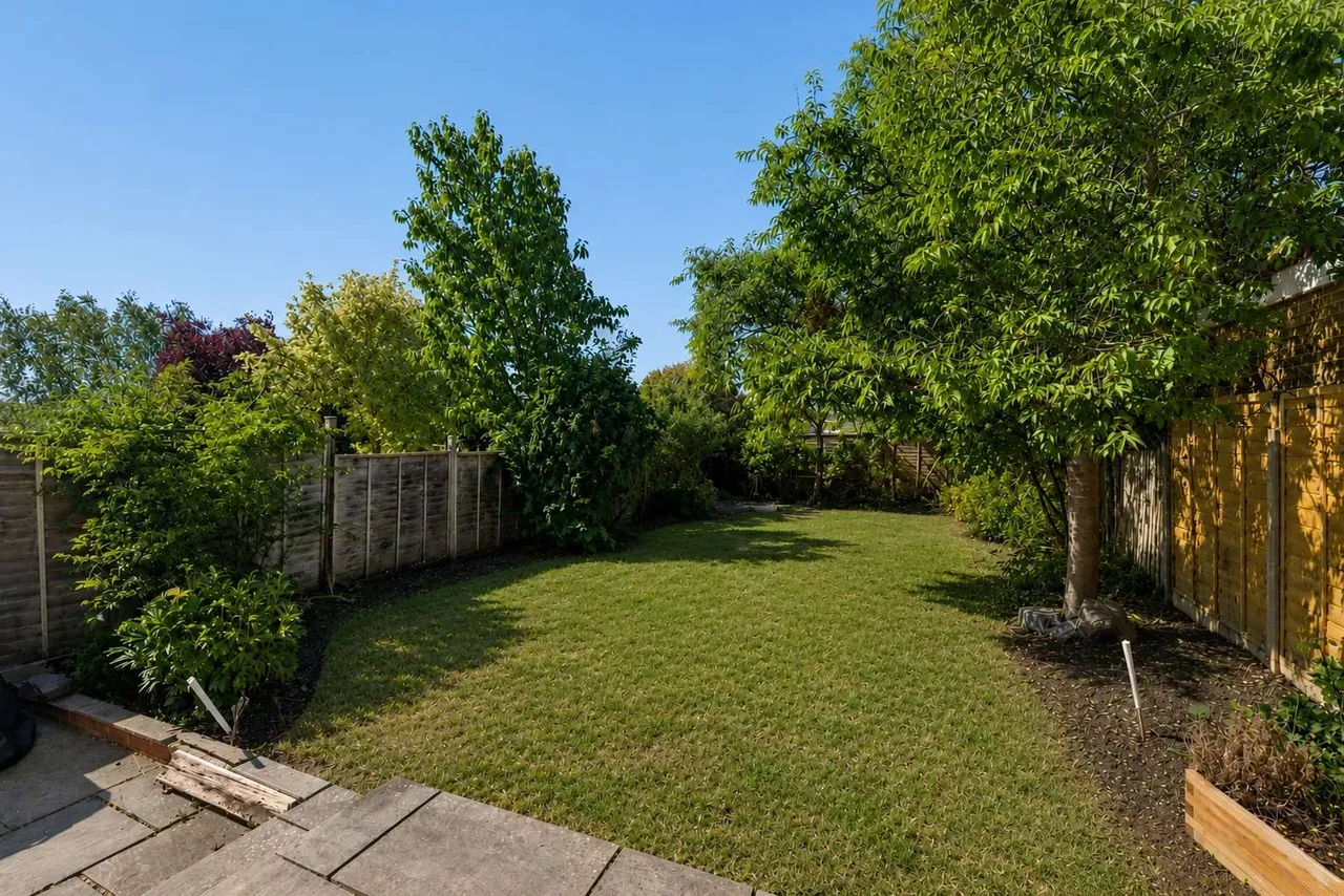 Worplesdon Road, Guildford, Surrey, GU2 9RT, photo 3