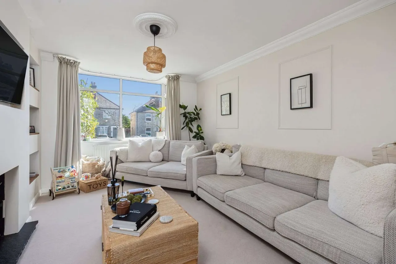 Worplesdon Road, Guildford, Surrey, GU2 9RT, photo 4