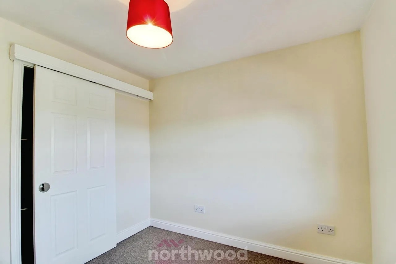 Springfield Court, Scawthorpe, DN5, photo 9