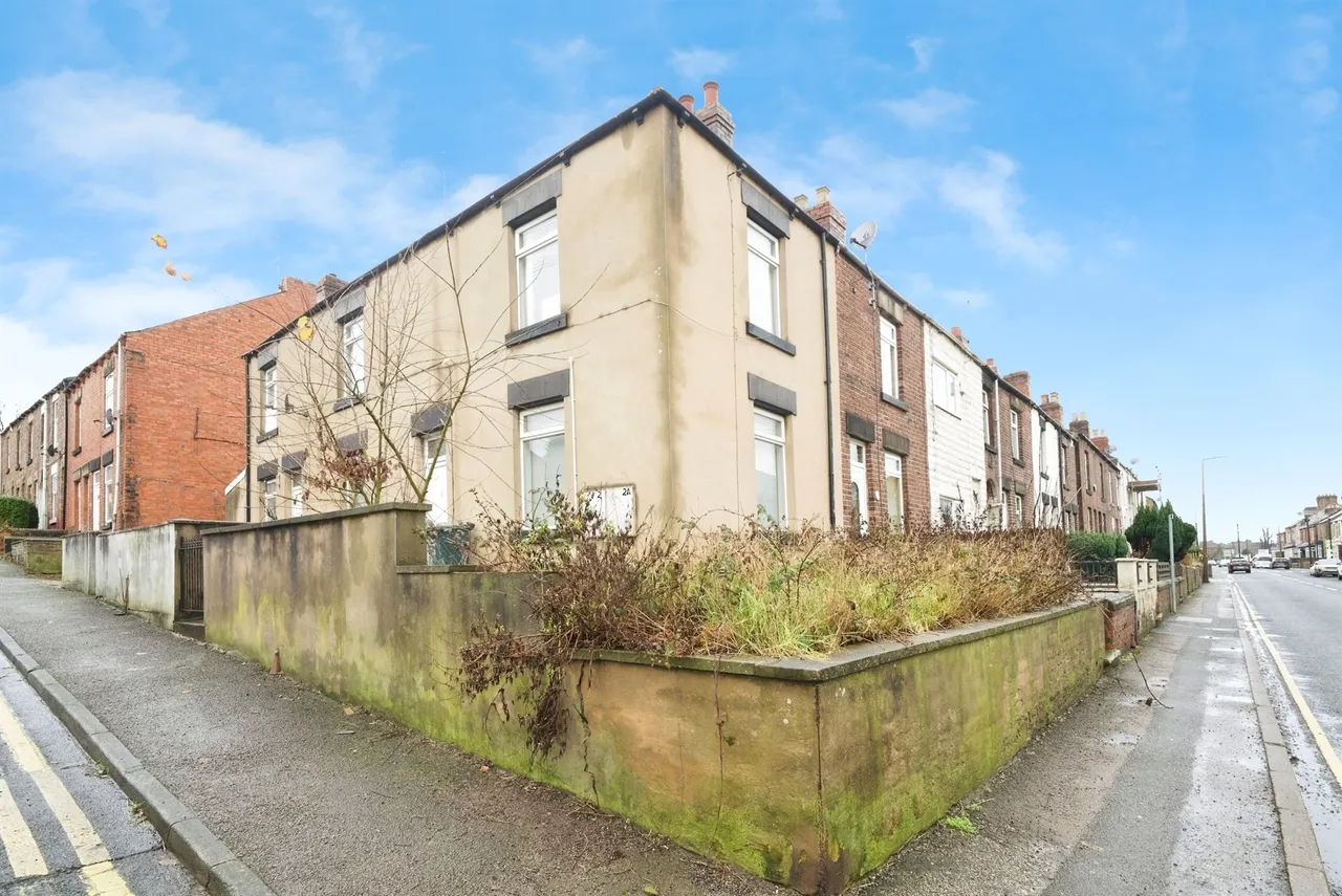 1 bed flat for sale — York Street, Wombwell, Barnsley