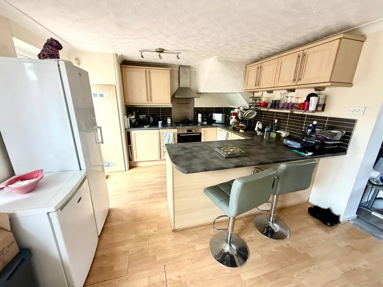 Wavendene Avenue, Surrey Egham, TW20, photo 7