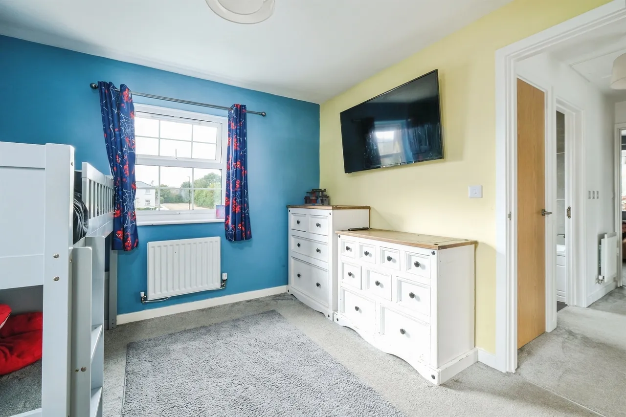 Bran Rose Way, Holmer, HR1, photo 13