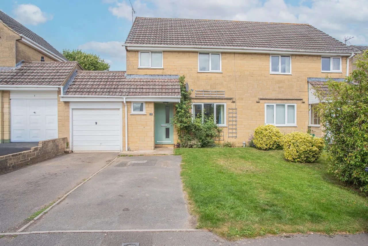 Clarrie Road, Tetbury, photo 15