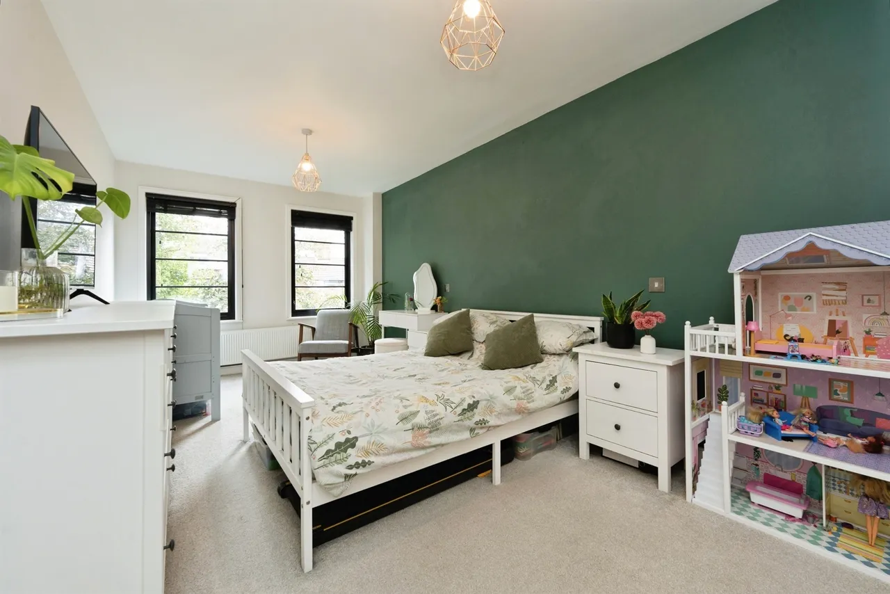 Granville Road, Watford, WD18, photo 4