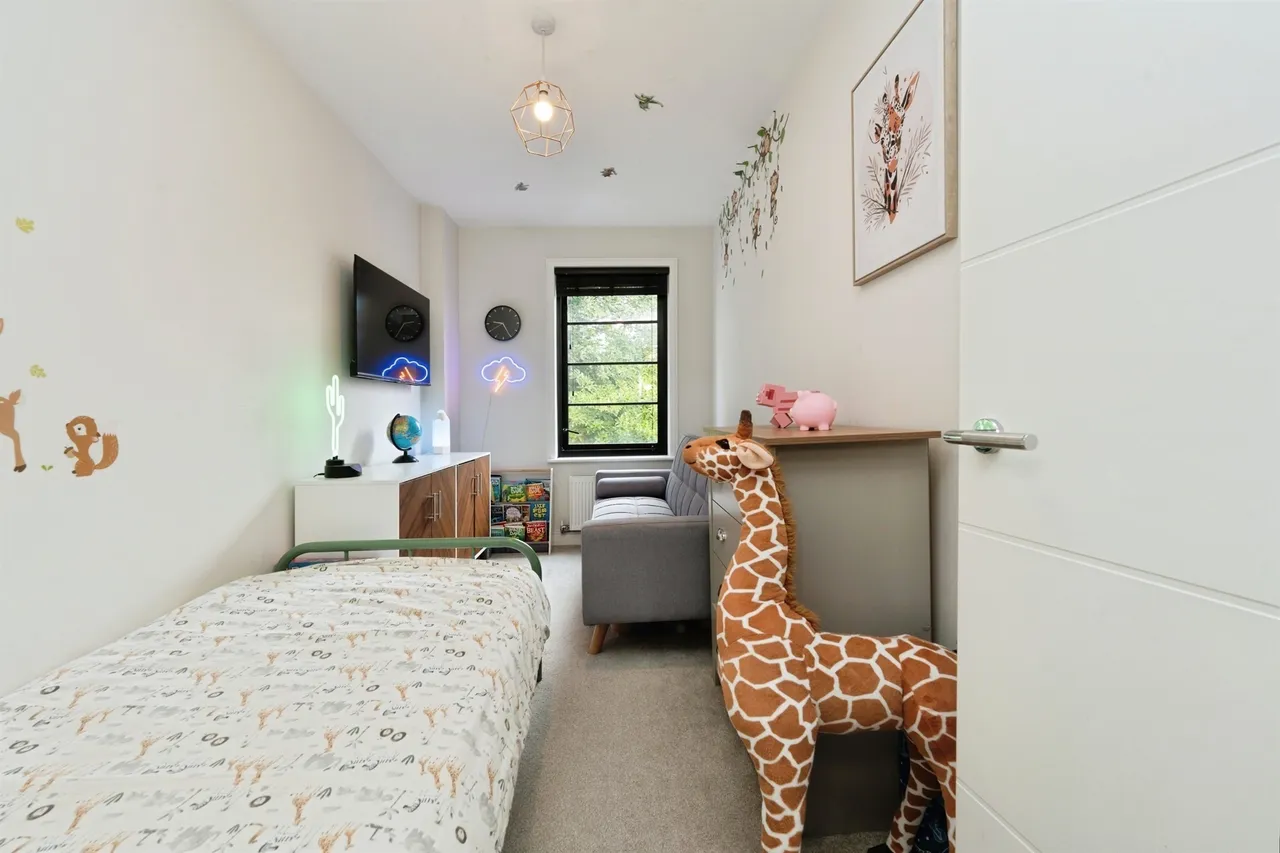Granville Road, Watford, WD18, photo 6