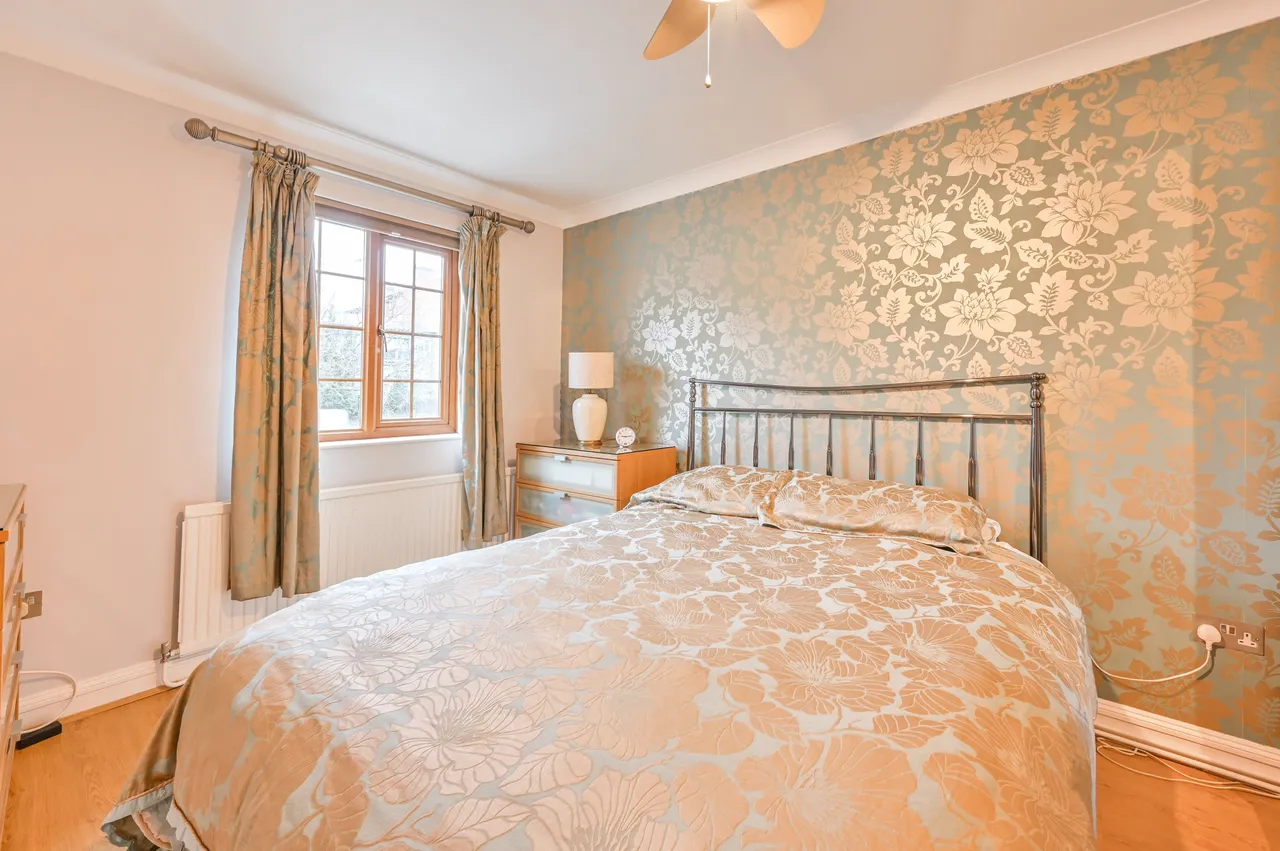 6 West Gardens, London, photo 5
