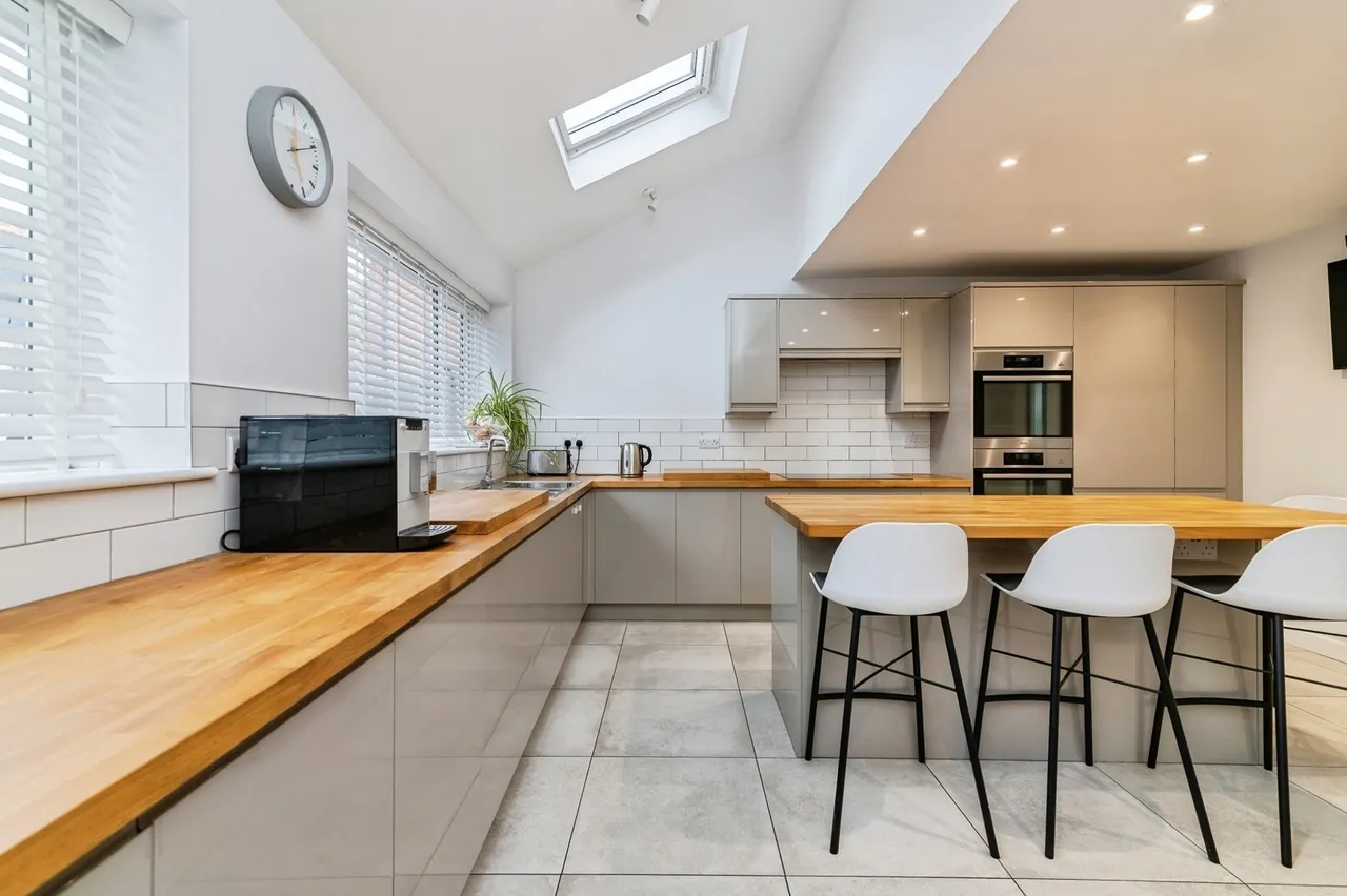 3 bed house for sale, Kent Road, Nottingham, NG3