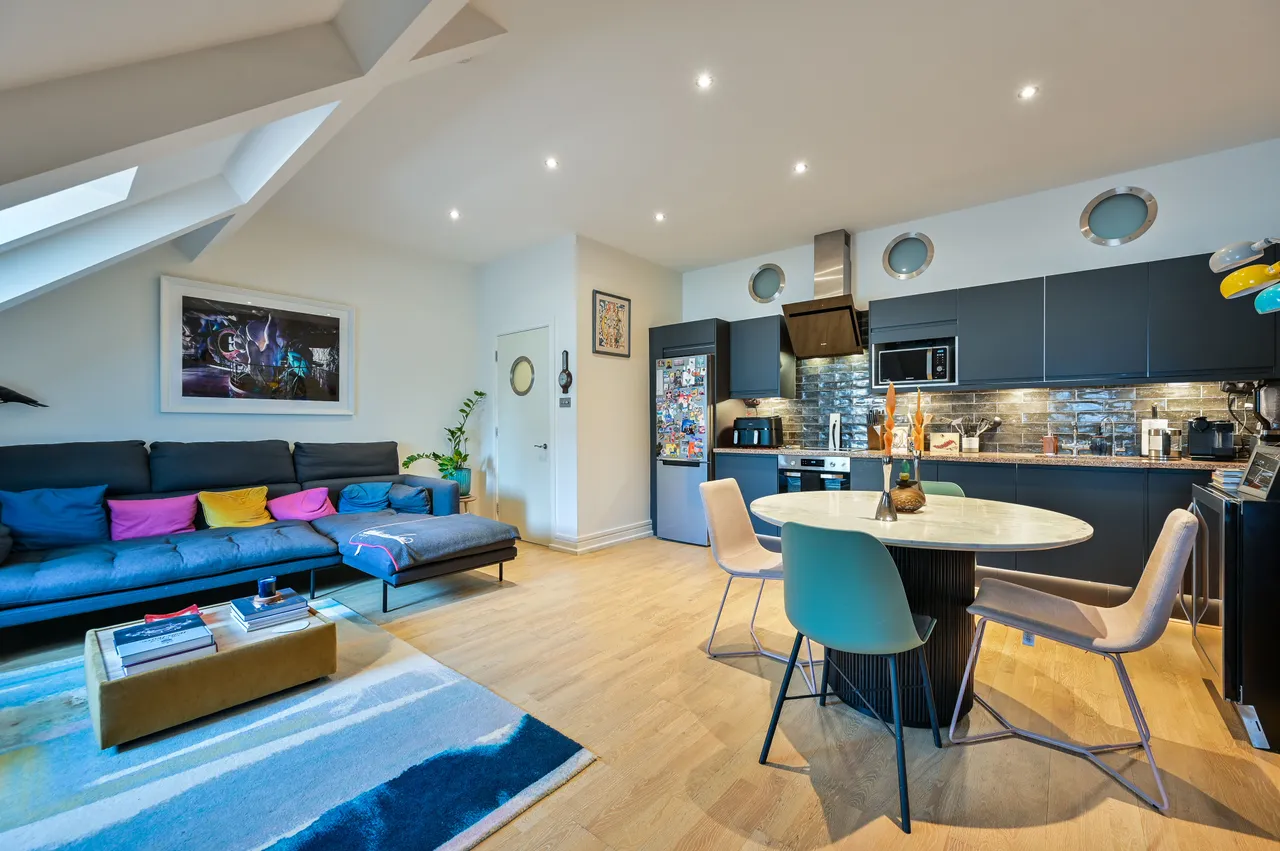 10 Norfolk House, 4 Maidstone Buildings Mews, London, photo 2