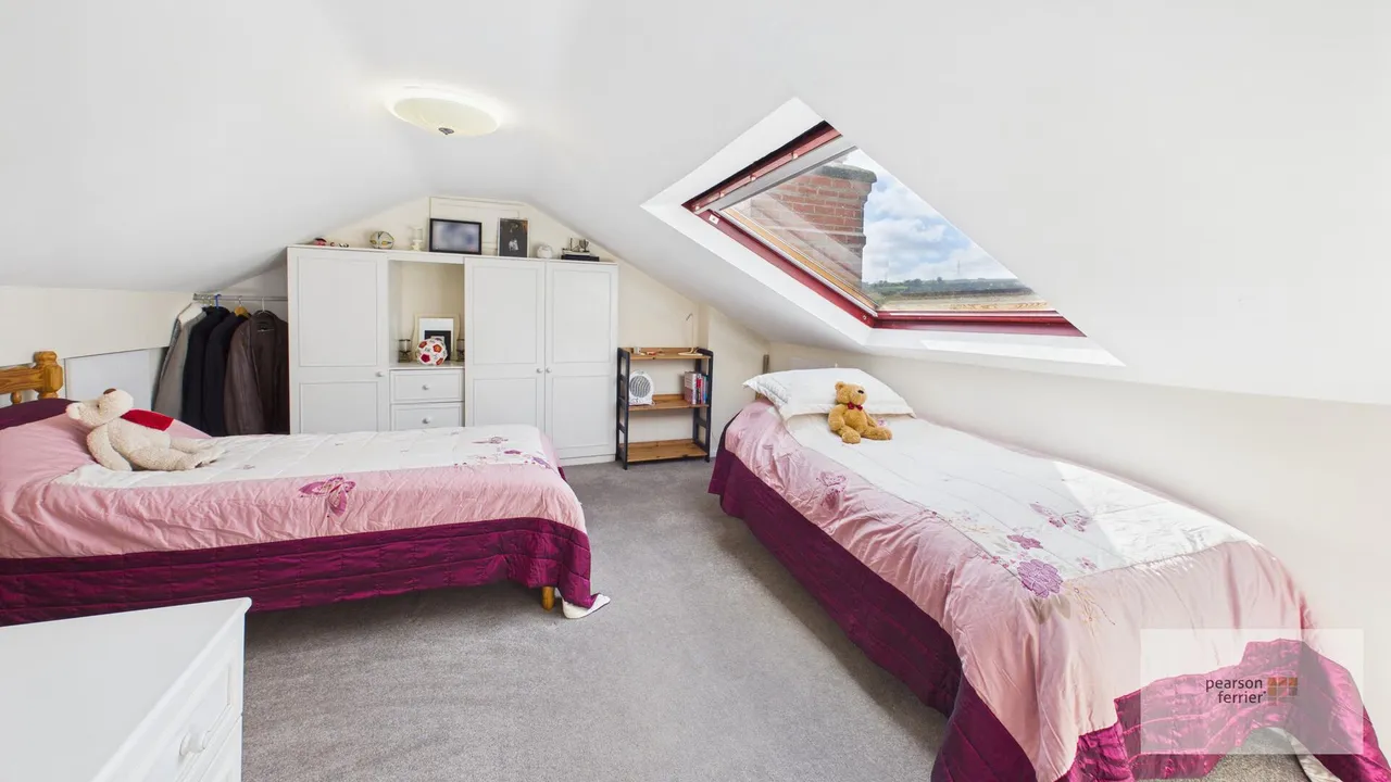 Holcombe Road, Greenmount, BL8 4BB, photo 12
