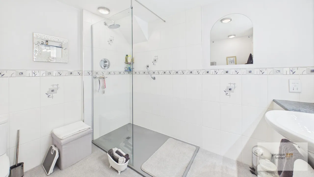 Holcombe Road, Greenmount, BL8 4BB, photo 11