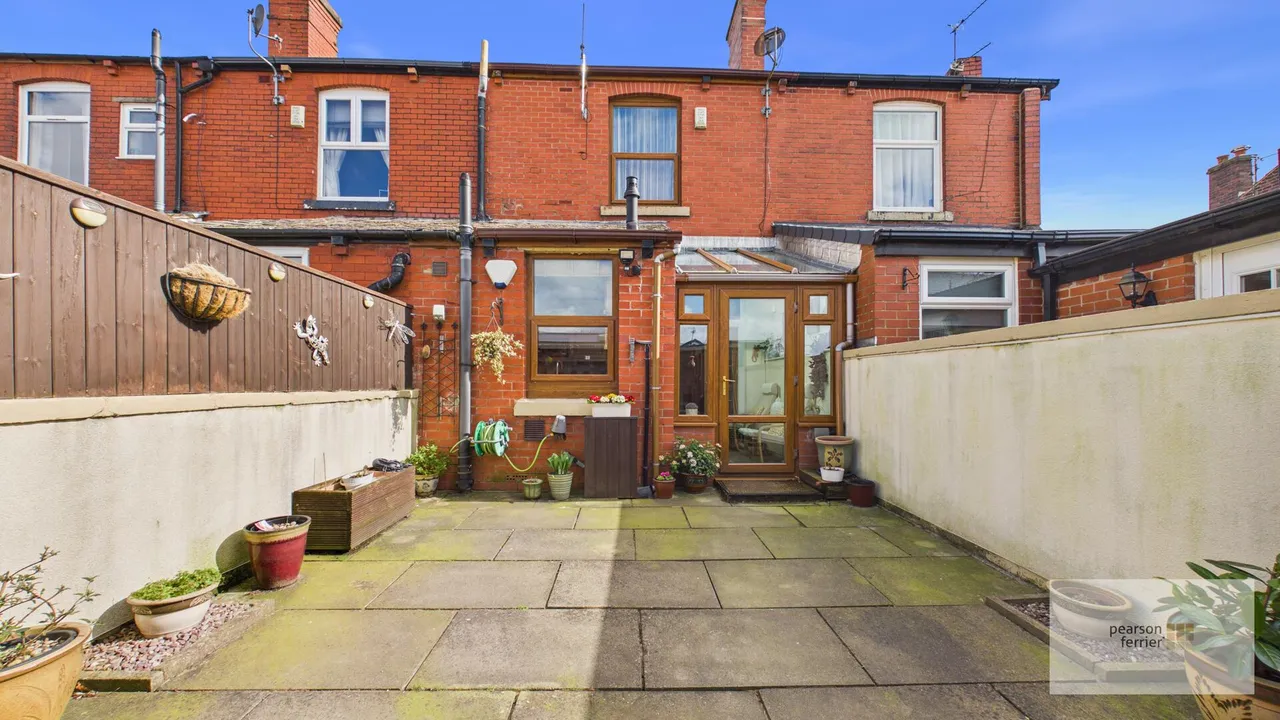 Holcombe Road, Greenmount, BL8 4BB, photo 21