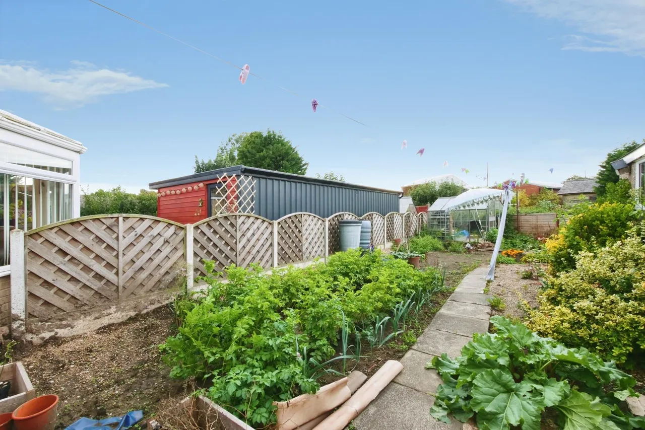 Linley Avenue, York, YO32, photo 3