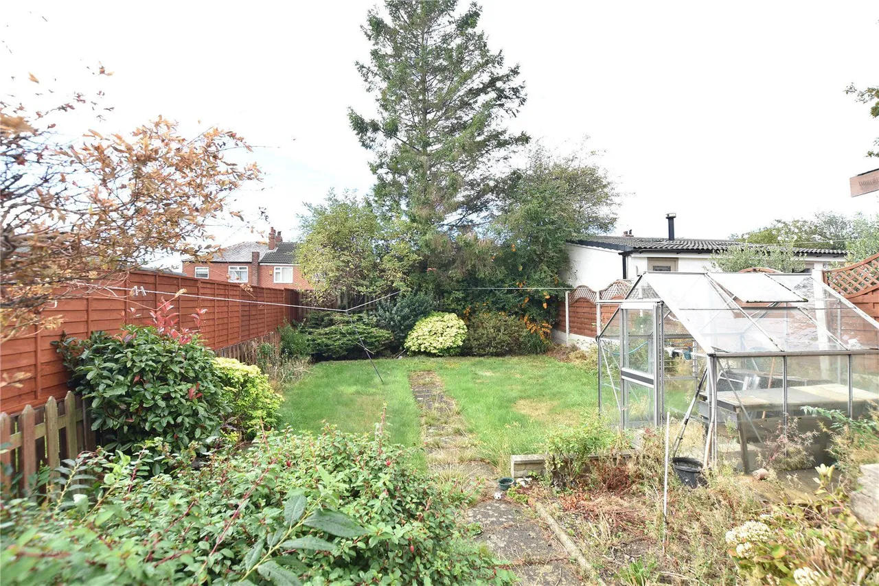 Brander Grove, Leeds, LS9, photo 13