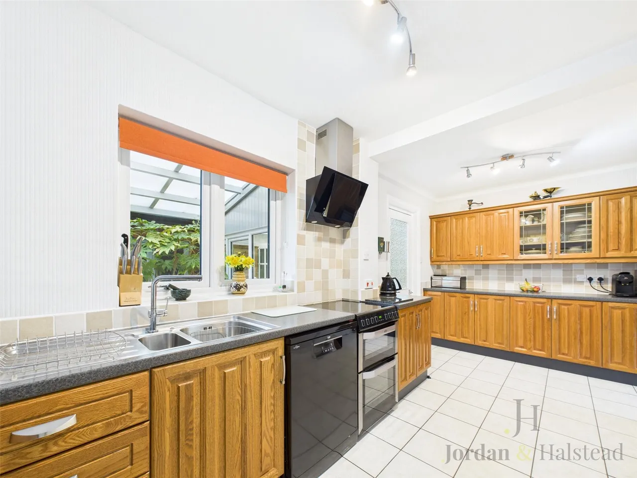 Whartons Lake, Kingsley, Frodsham, Cheshire, WA6 6TU, photo 6