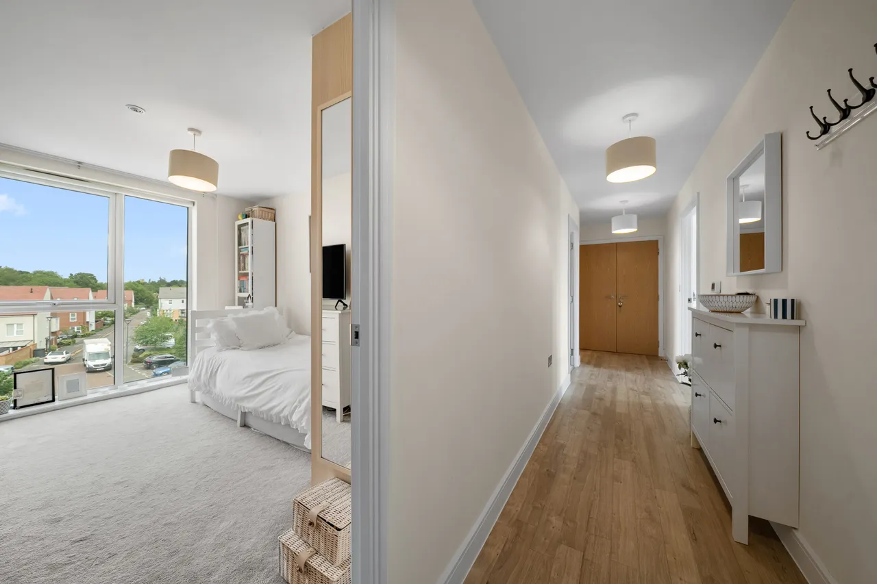 Hawker Drive, Addlestone, KT15, photo 11
