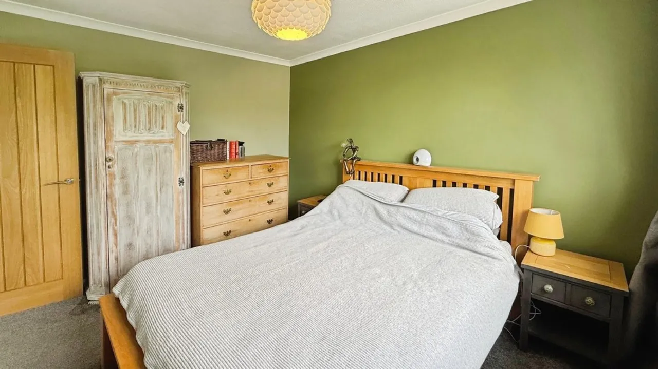 Damask Way, Warminster, photo 9