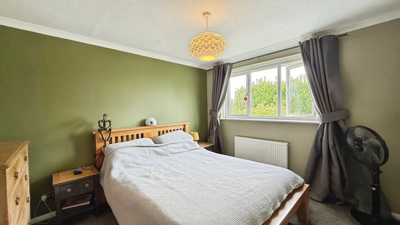 Damask Way, Warminster, photo 8