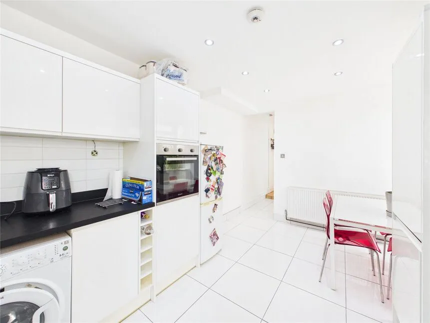 Major Road, Stratford, E15, photo 6