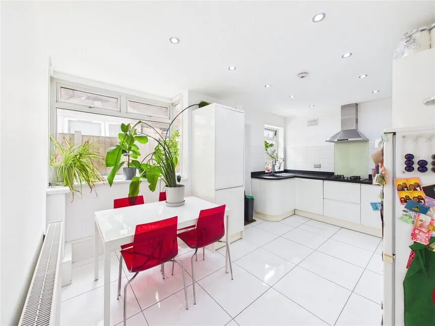 Major Road, Stratford, E15, photo 4