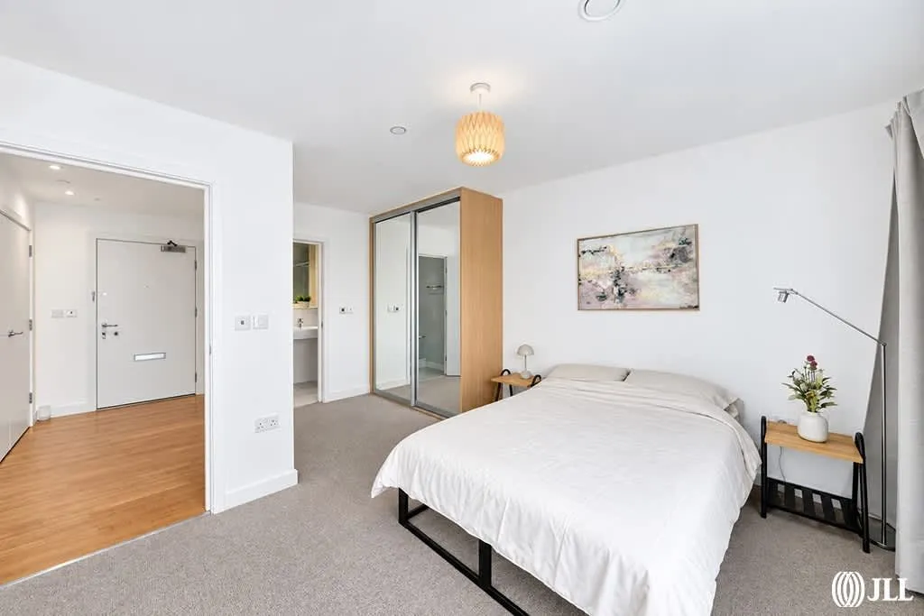 Great Eastern Road, London, E15, photo 6
