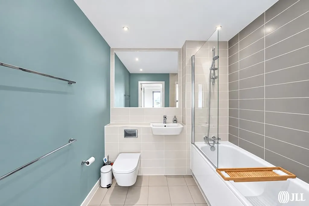 Great Eastern Road, London, E15, photo 12
